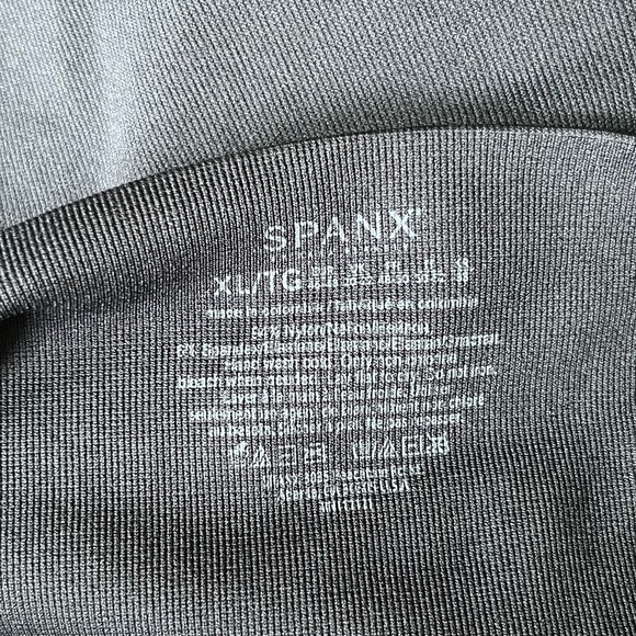 Spanx Navy Blue Look at Me Now Seamless Leggings - Picture 6 of 6